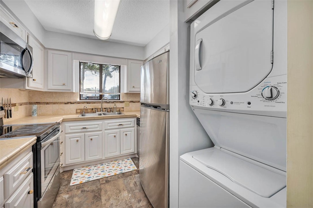 100 Blair Road St. Simons Island, GA 31522 - Photo 10 of 25