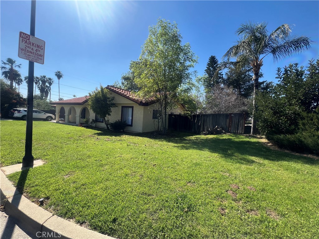 3303 Maricopa Drive Riverside, CA 92507 - Photo 4 of 4