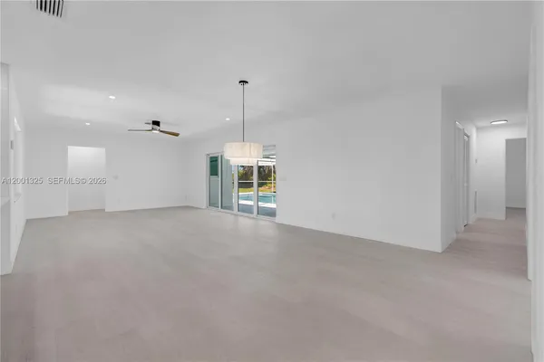 $4,950 | 9125 Southeast Karin Street, Hobe Sound, FL 33455