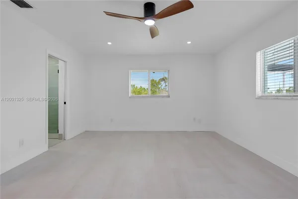 $4,950 | 9125 Southeast Karin Street, Hobe Sound, FL 33455