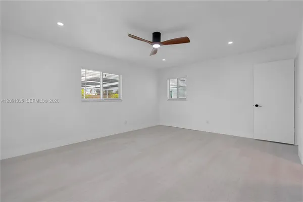 $4,950 | 9125 Southeast Karin Street, Hobe Sound, FL 33455