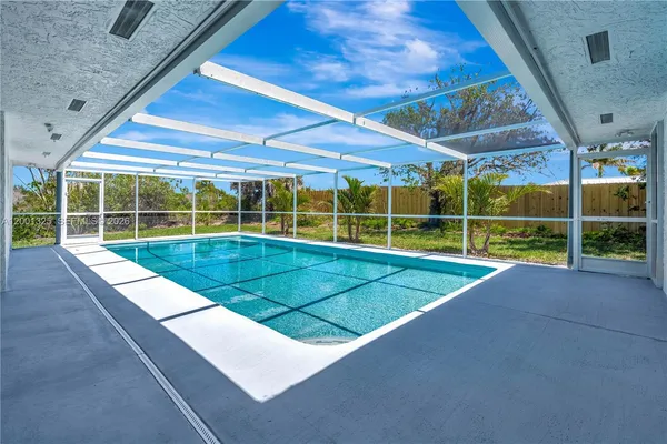 $4,950 | 9125 Southeast Karin Street, Hobe Sound, FL 33455