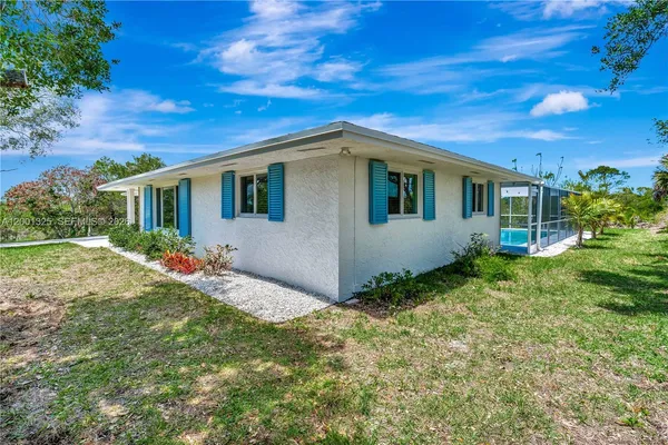 $4,950 | 9125 Southeast Karin Street, Hobe Sound, FL 33455