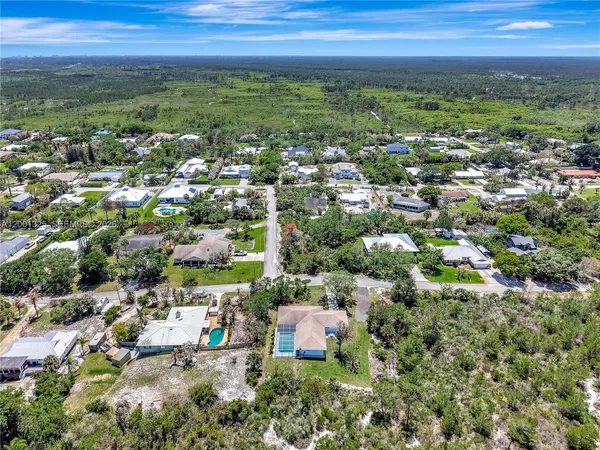 $4,950 | 9125 Southeast Karin Street, Hobe Sound, FL 33455