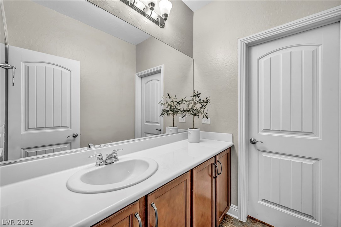 10982 Great Sioux Road Las Vegas, NV 89179 - Photo 27 of 49 Full Bathroom with Shower Tub combo upstairs