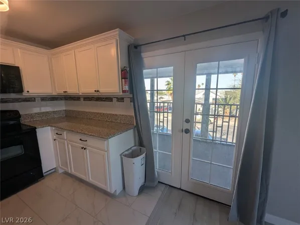 $1,250 | 5808 Evergreen Avenue, Las Vegas, NV 89107