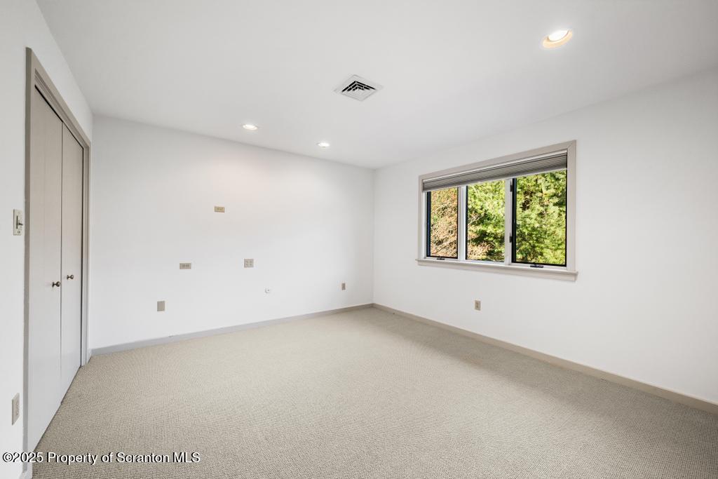 325 T-718 Shavertown, PA 18708 - Photo 34 of 41 an empty room with a window