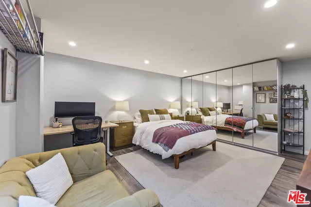 $4,770 | 712 Pacific Street, Unit 1, Santa Monica, CA 90405