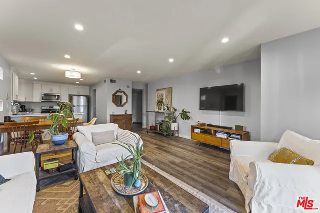 $4,770 | 712 Pacific Street, Unit 1, Santa Monica, CA 90405