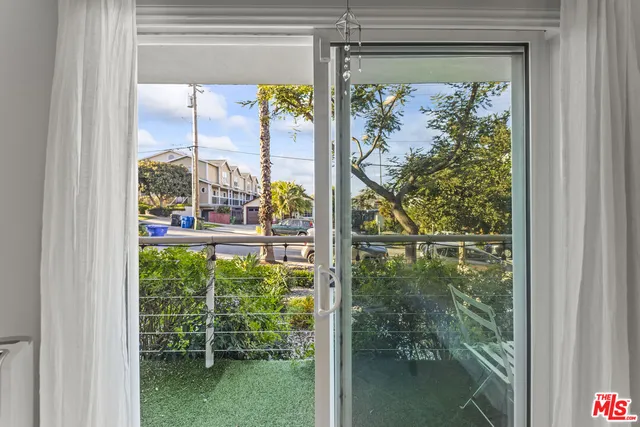 $4,770 | 712 Pacific Street, Unit 1, Santa Monica, CA 90405