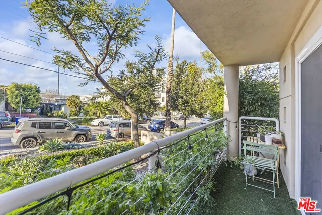 $4,770 | 712 Pacific Street, Unit 1, Santa Monica, CA 90405