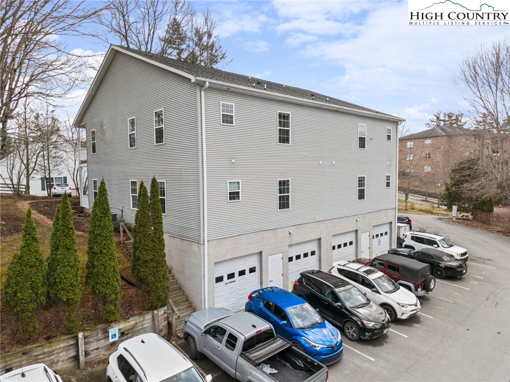 211 Cecil Miller Road, Unit 10 Boone, NC 28607 - Photo 31 of 33