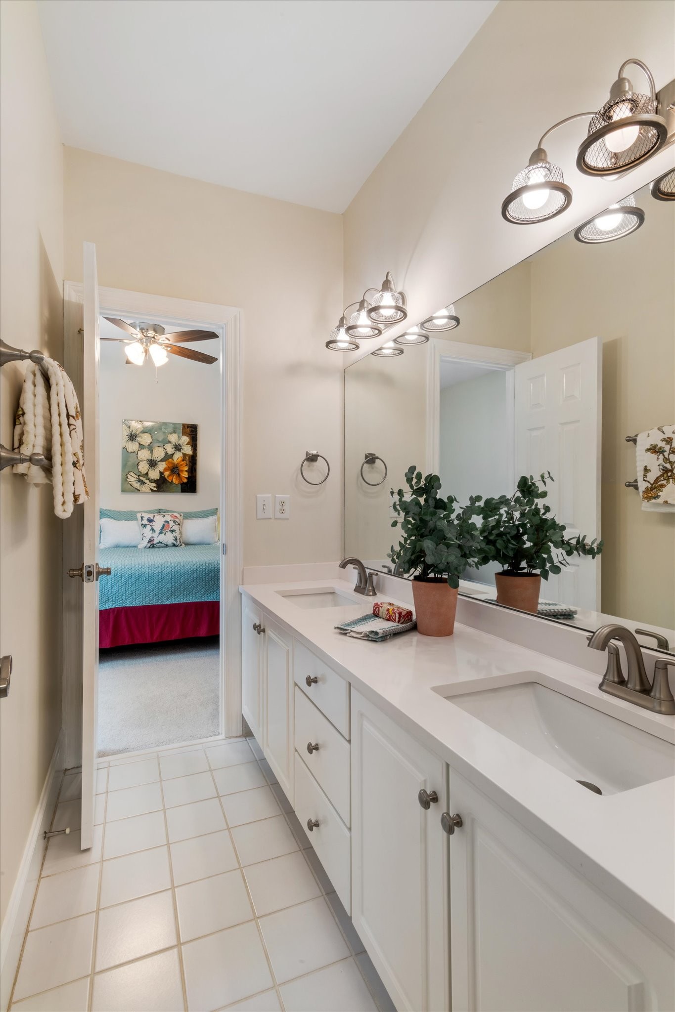 272 Noah Drive Franklin, TN 37064 - Photo 19 of 35 a spacious bathroom with a double vanity sink and a mirror