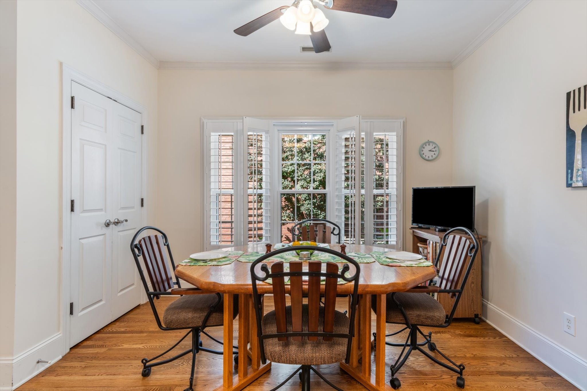 272 Noah Drive Franklin, TN 37064 - Photo 7 of 35 a view of a dining room with furniture and wooden floor