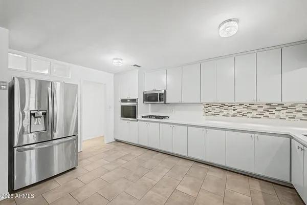 $675,000 | 3907 East Mulberry Drive, Phoenix, AZ 85018