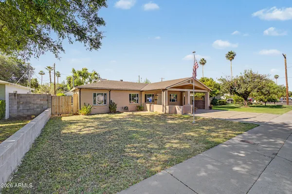 $675,000 | 3907 East Mulberry Drive, Phoenix, AZ 85018