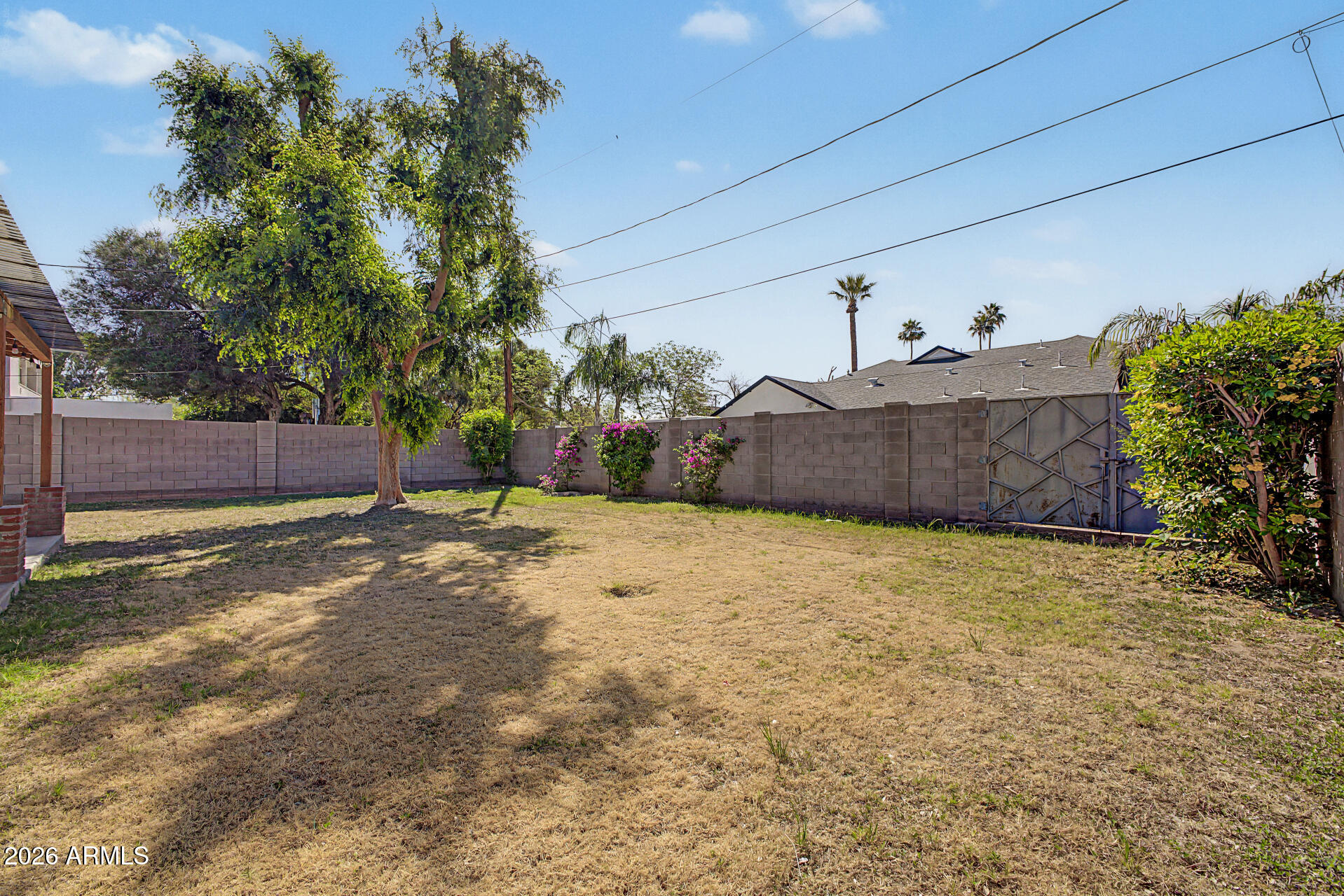 3907 East Mulberry Drive Phoenix, AZ 85018 - Photo 31 of 48 a view of a backyard of a house