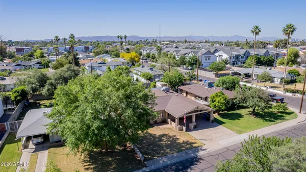 $675,000 | 3907 East Mulberry Drive, Phoenix, AZ 85018