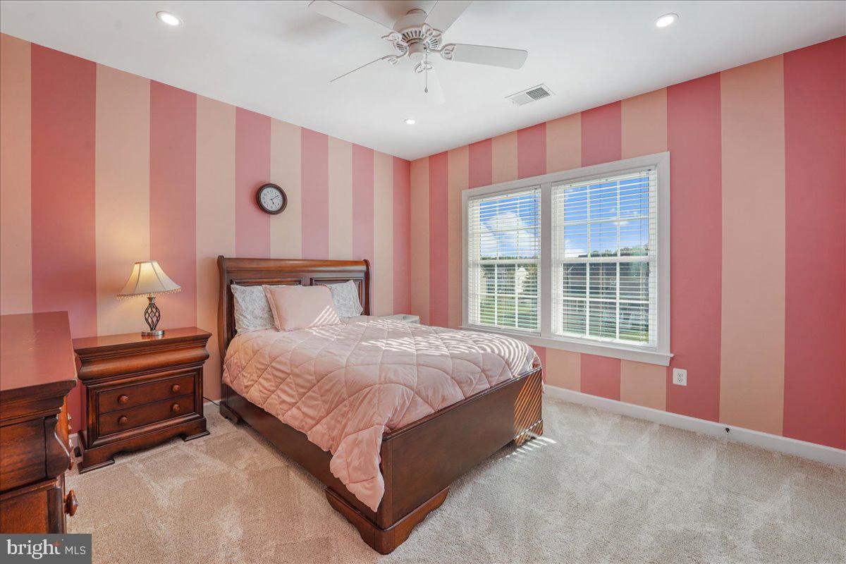 819 Easkey Lane Avondale, PA 19311 - Photo 32 of 49 Gallery Image 32