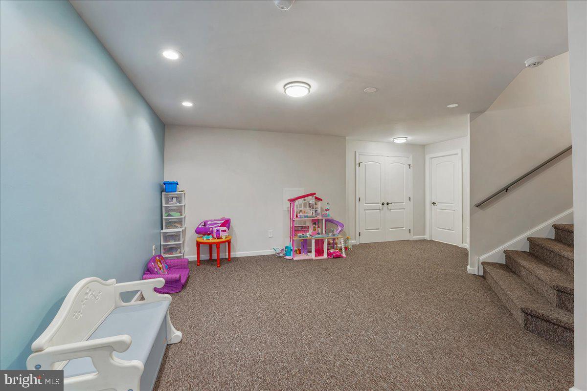 819 Easkey Lane Avondale, PA 19311 - Photo 41 of 49 Gallery Image 41