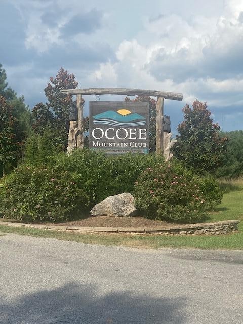 a view of sign board
