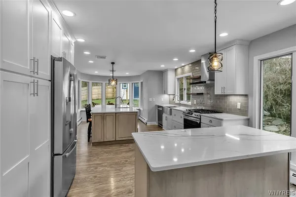 $539,900 | 60 Ruskin Road, East Aurora, NY 14052