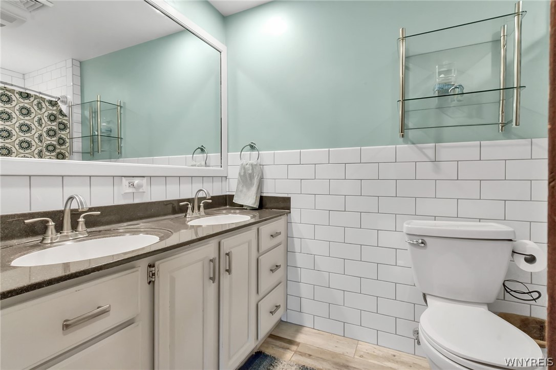 60 Ruskin Road East Aurora, NY 14052 - Photo 33 of 50