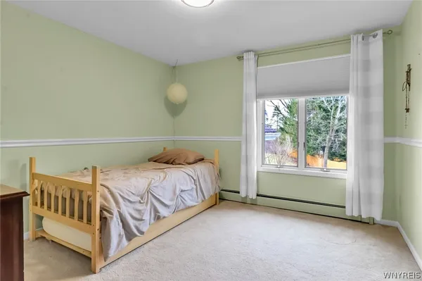 $539,900 | 60 Ruskin Road, East Aurora, NY 14052