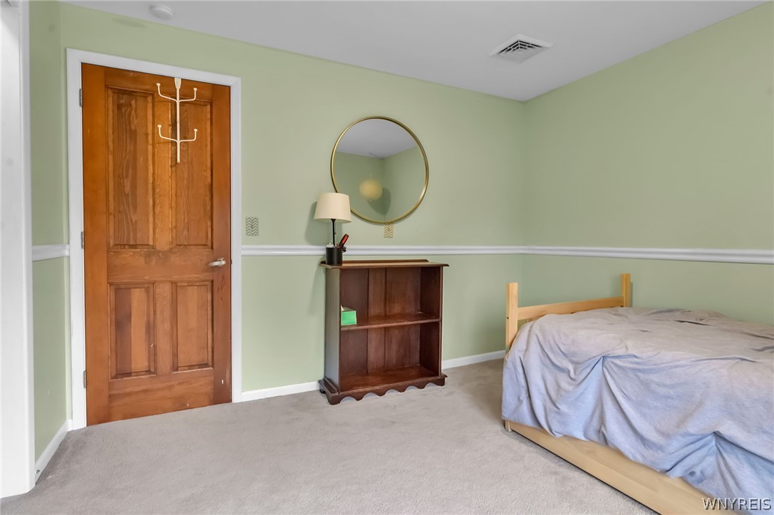 60 Ruskin Road East Aurora, NY 14052 - Photo 35 of 50