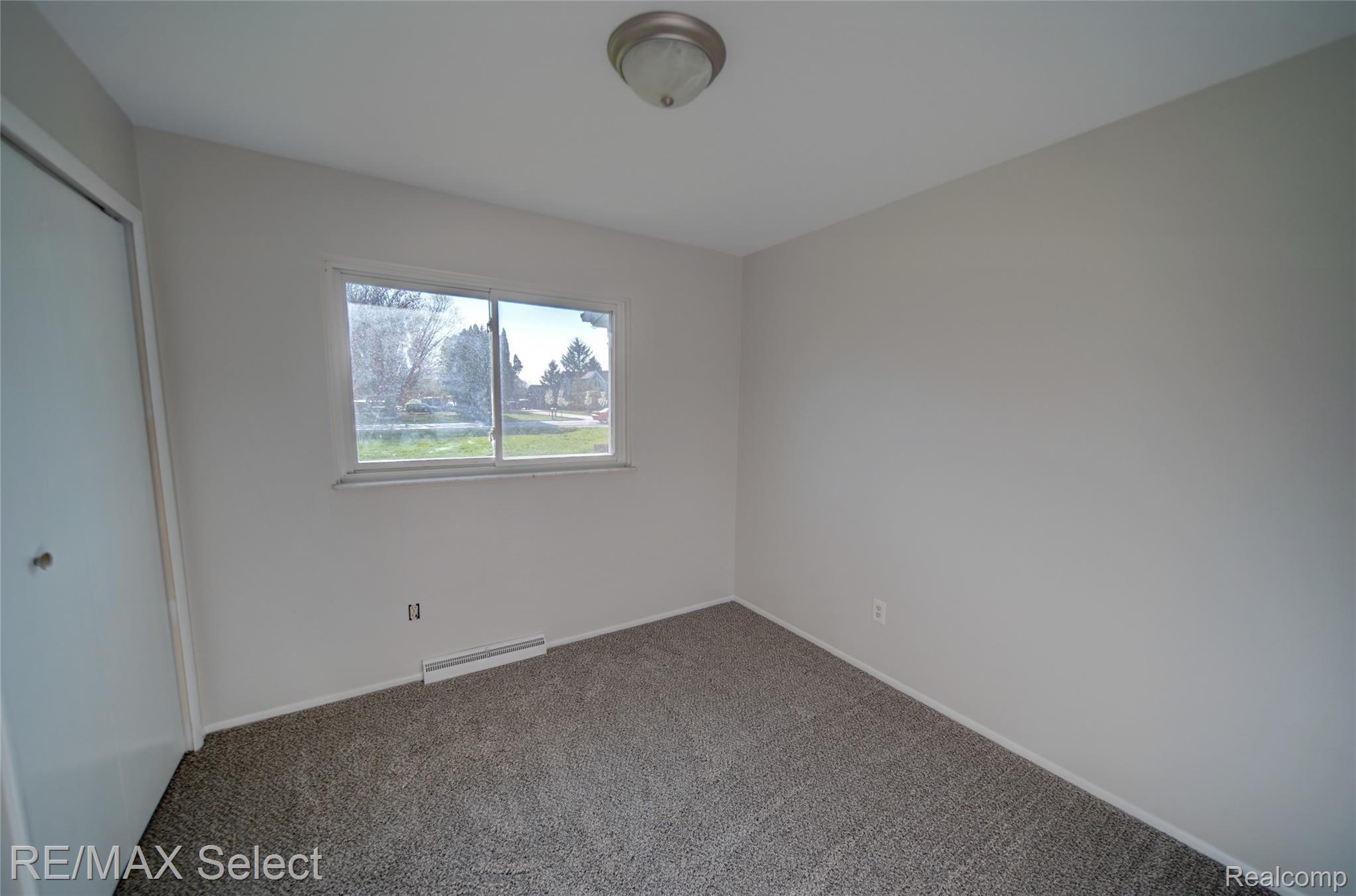 3080 Oak Grove Road Howell, MI 48855 - Photo 55 of 62 3080 Oak Drive Road 59.jpg