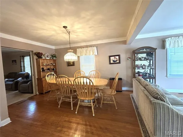 $240,000 | 222 Cedar Street, Greenville, IL 62246