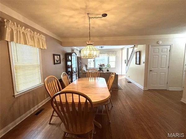 $240,000 | 222 Cedar Street, Greenville, IL 62246