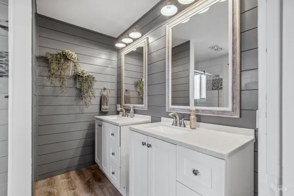 $573,200 | 940 Coulter Lane, Clarkston, WA 99403