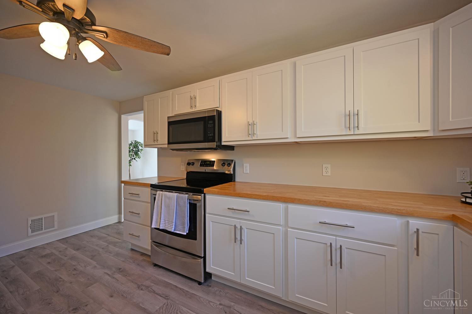 2954 North Bend Road Cincinnati, OH 45239 - Photo 15 of 42