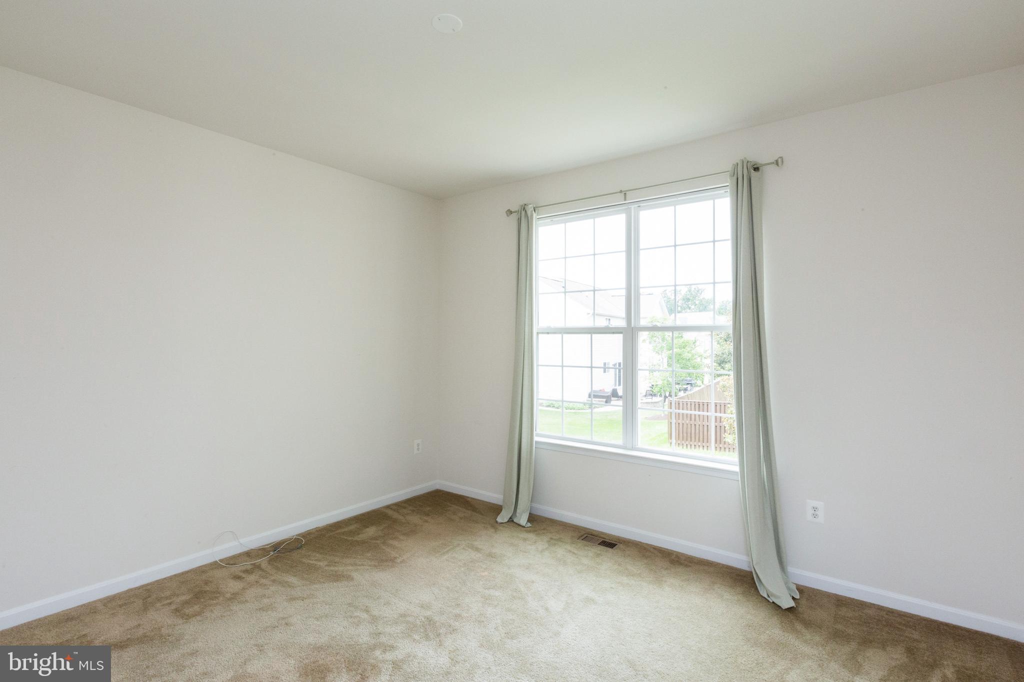 8740 Ellis Mill Drive Gainesville, VA 20155 - Photo 12 of 52