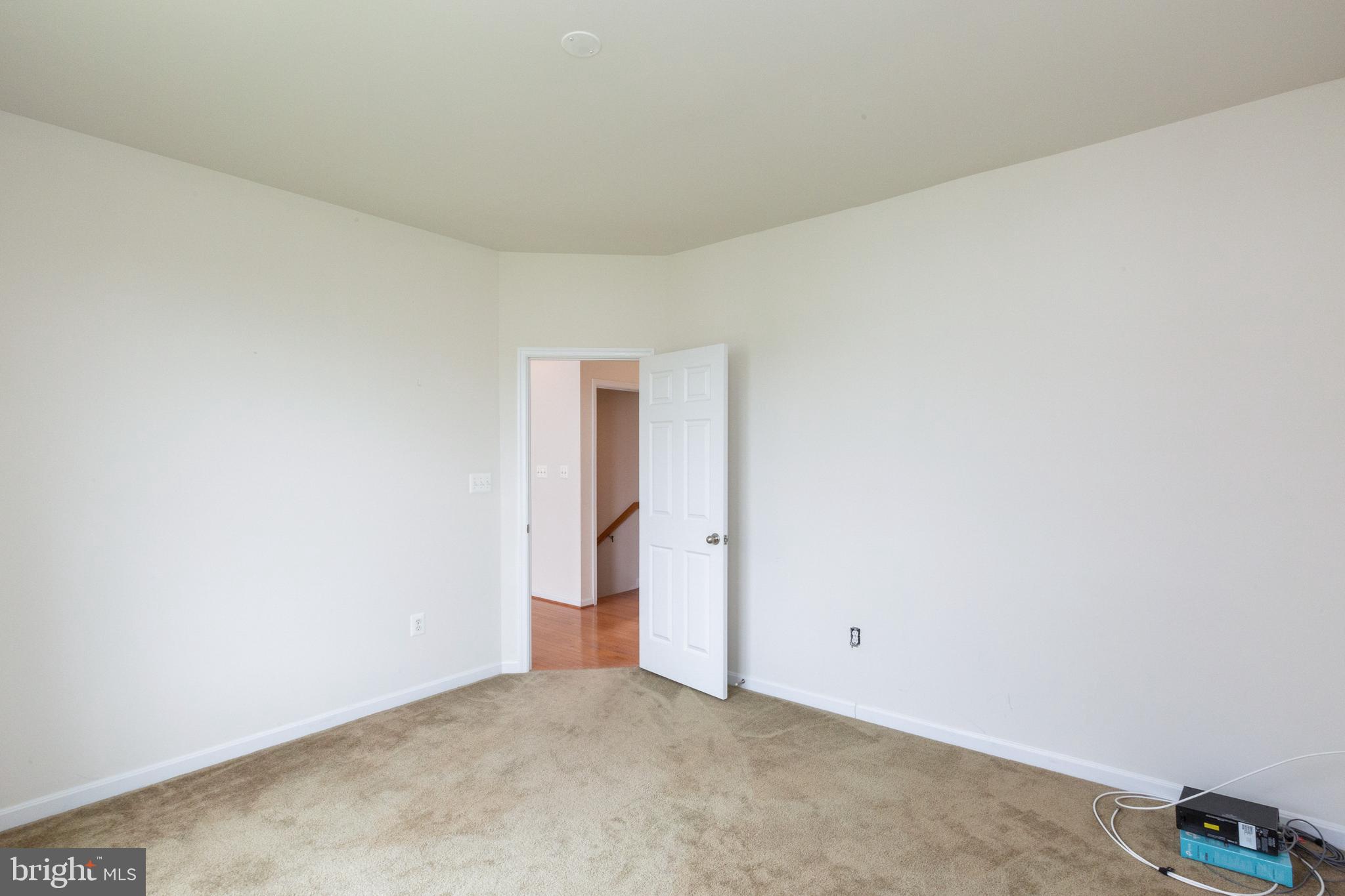 8740 Ellis Mill Drive Gainesville, VA 20155 - Photo 13 of 52