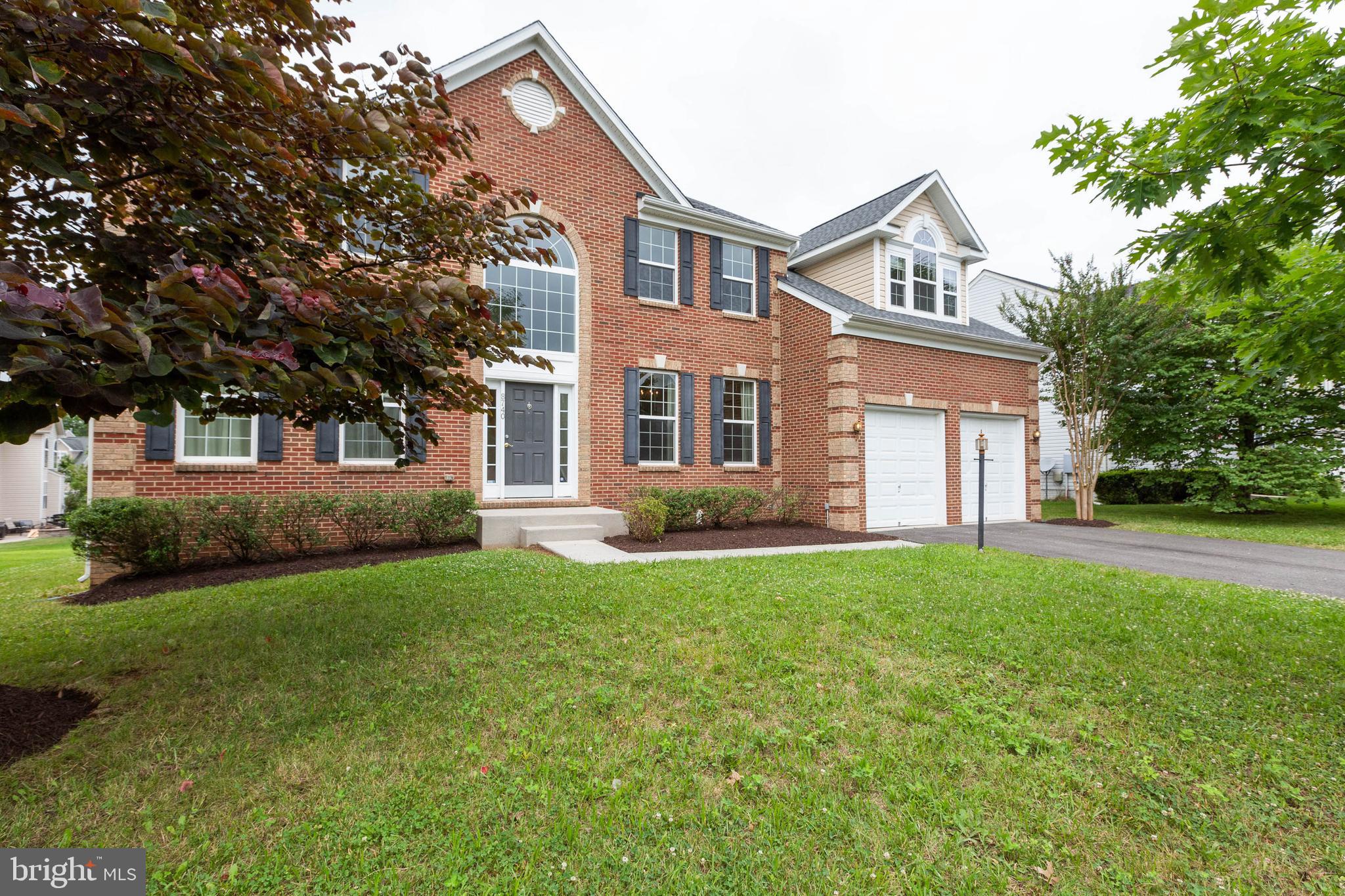 8740 Ellis Mill Drive Gainesville, VA 20155 - Photo 2 of 52