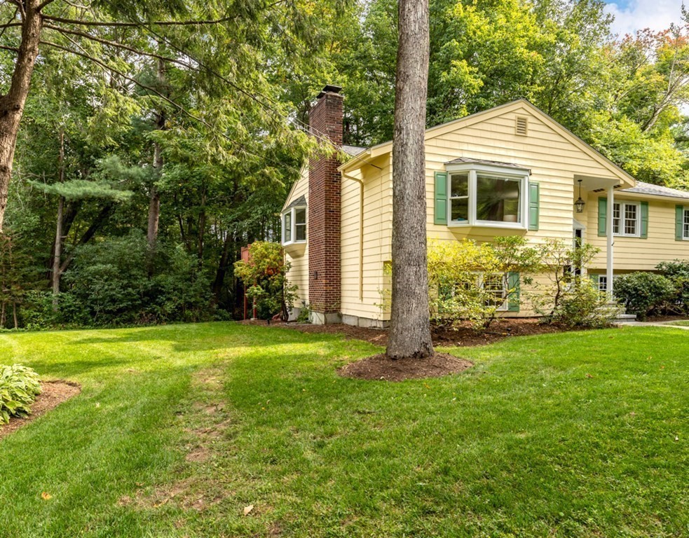 46 Meadowbrook Road Bedford, MA 01730 - Photo 26 of 29 Gallery Image 26