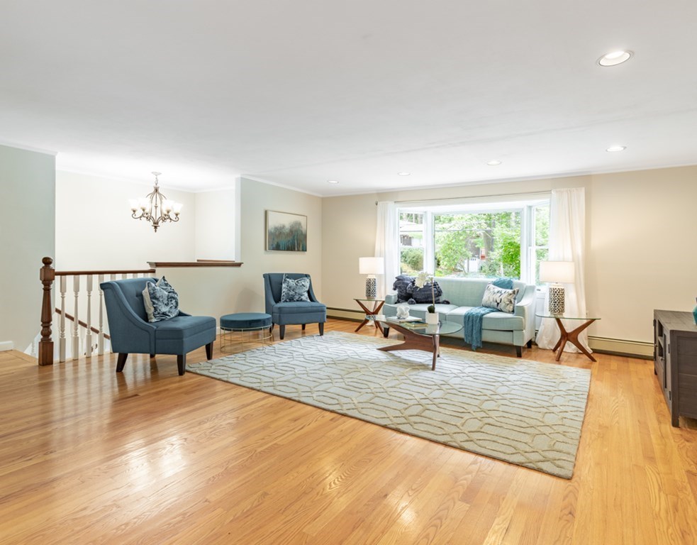 46 Meadowbrook Road Bedford, MA 01730 - Photo 3 of 29 Gallery Image 3