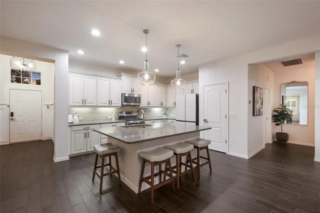 $850,000 | 12026 Forest Park Circle, Bradenton, FL 34211