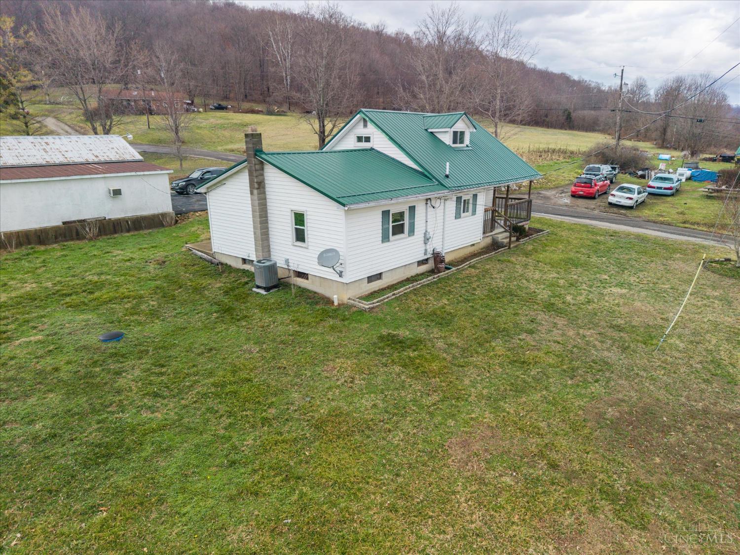6366 Green Ridge Road Peebles, OH 45660 - Photo 3 of 45