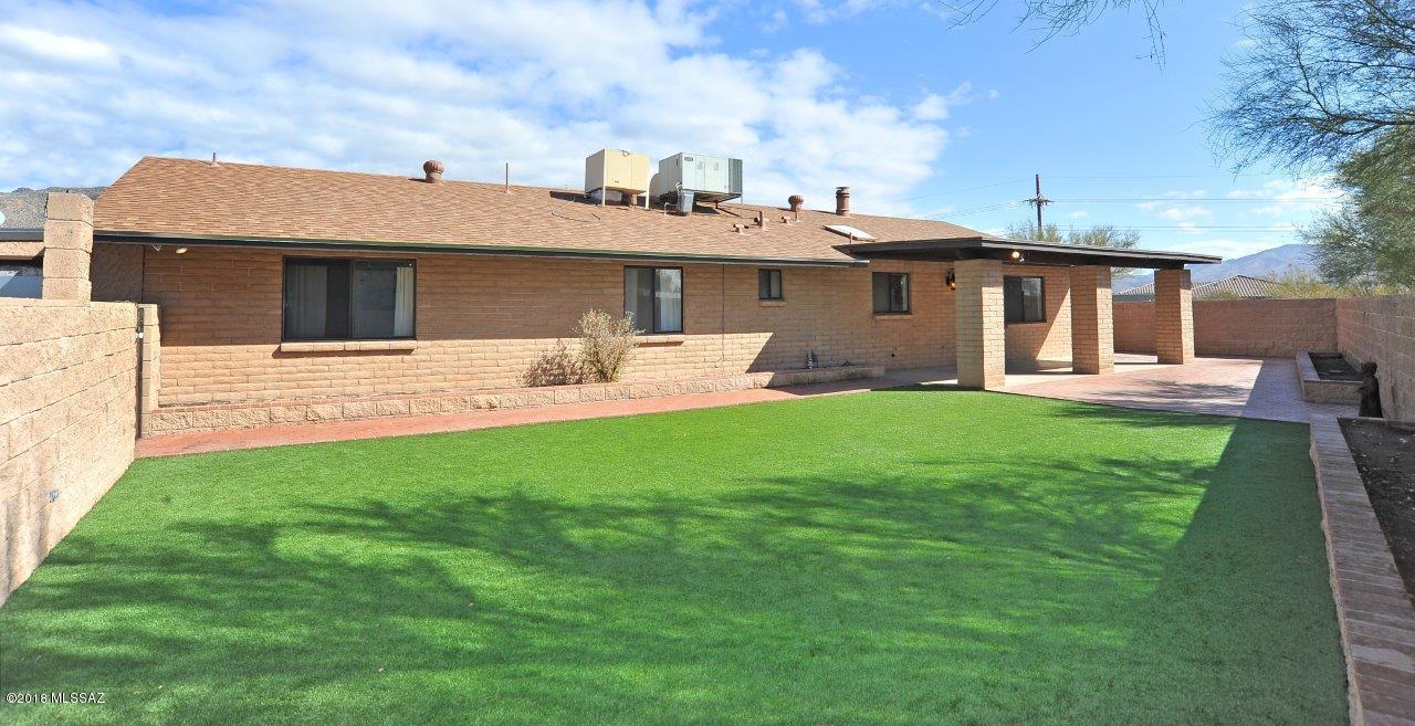 4701 North Bear Canyon Road Tucson, AZ 85749 - Photo 36 of 38