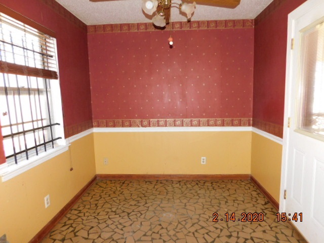 1896 West Holmes Road Memphis, TN 38109 - Photo 3 of 12 Gallery Image 3