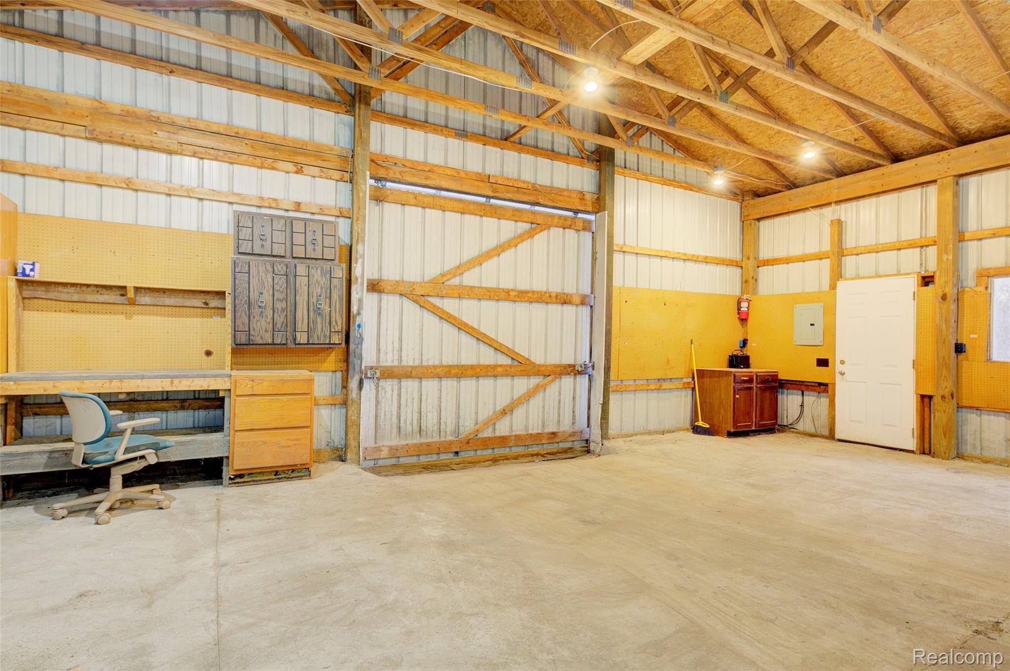 9553 South State Road Goodrich, MI 48438 - Photo 51 of 55 930A9591_2_3.jpg