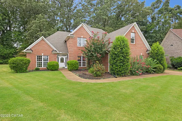 $349,900 | 22 Hearthwood Cove, Jackson, TN 38305