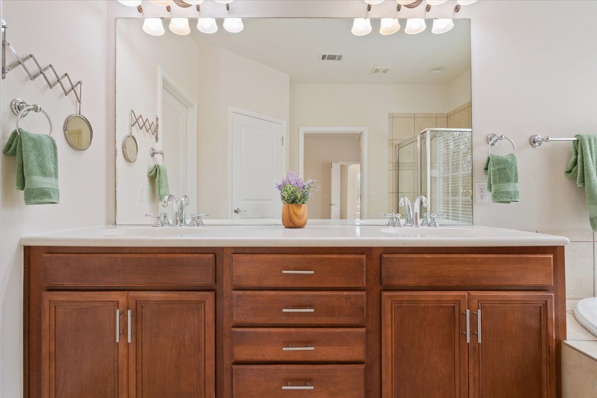 308 Monarch Trail Georgetown, TX 78633 - Photo 24 of 39