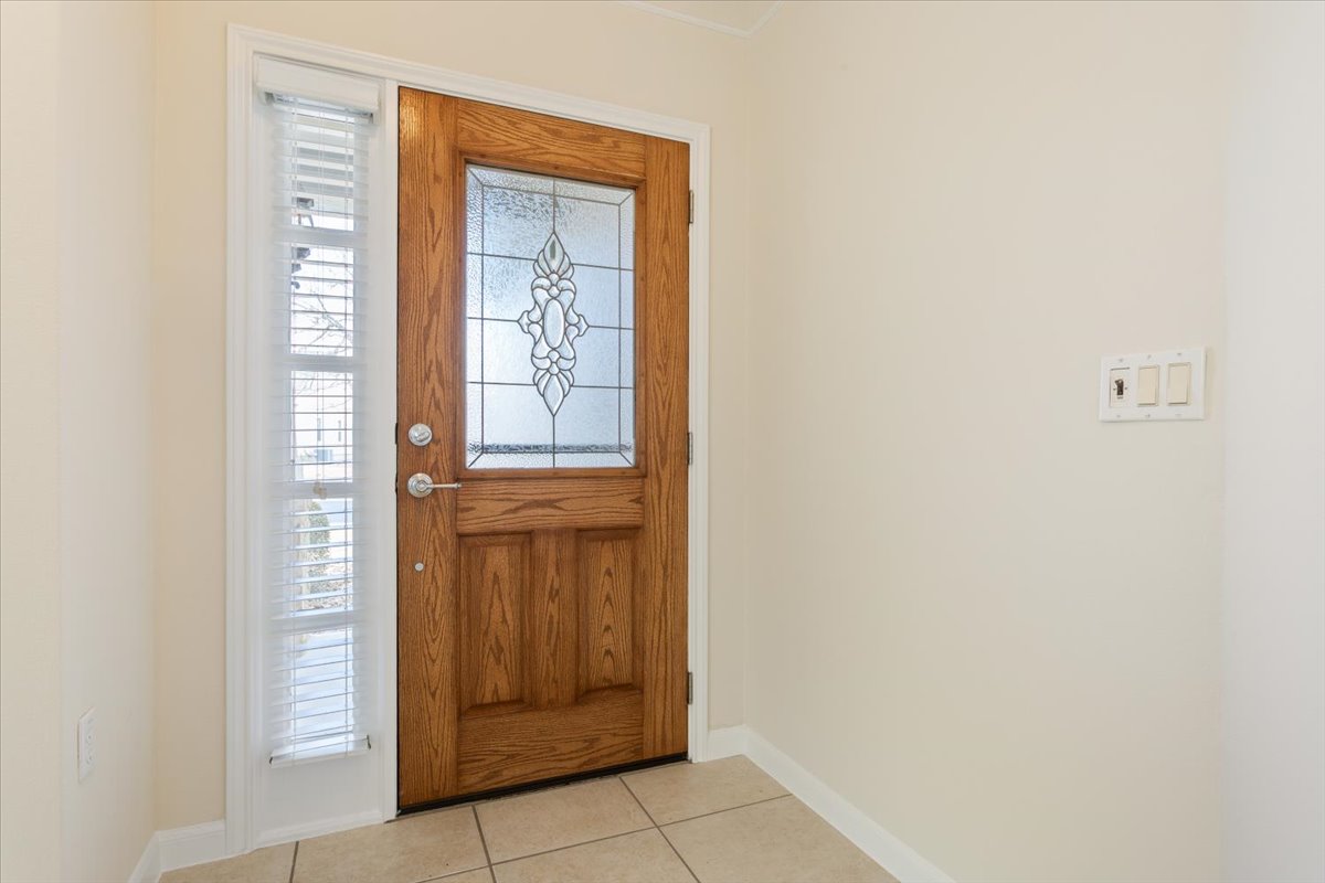 308 Monarch Trail Georgetown, TX 78633 - Photo 6 of 39