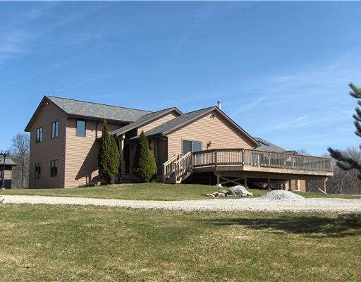 7640 Zimmerman Road St. Paris, OH 43072 - Photo 2 of 18 Gallery Image 2