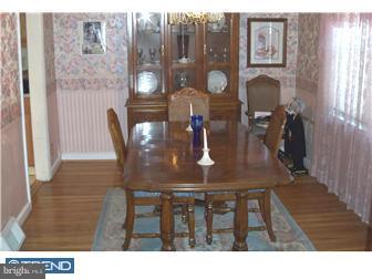 72 Nield Road Springfield, PA 19064 - Photo 5 of 12 Dining Room