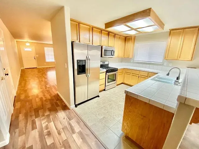 $530,000 | 131 McDaniel Circle, Sacramento, CA 95838